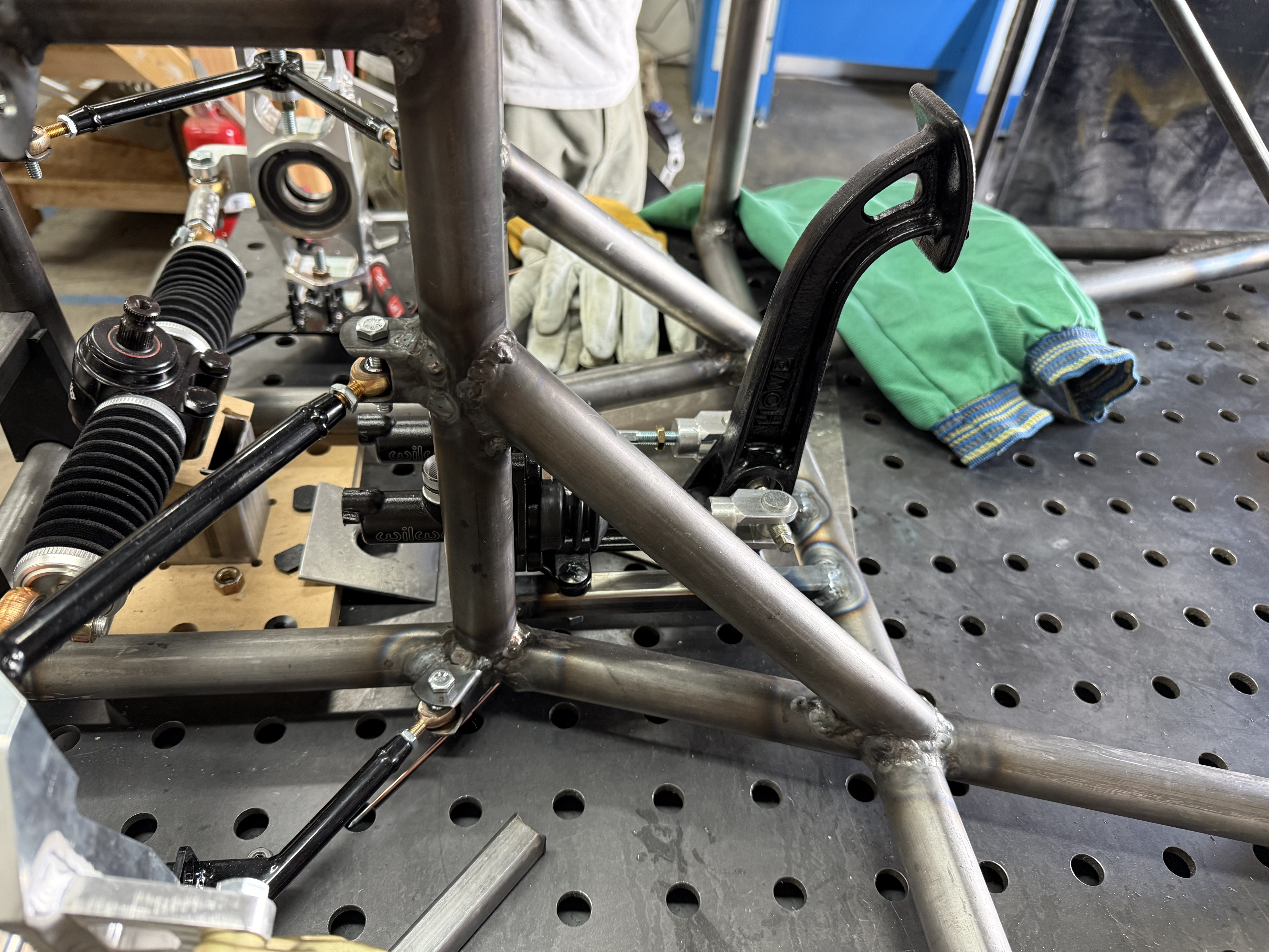 Brake pedal and mount assembly